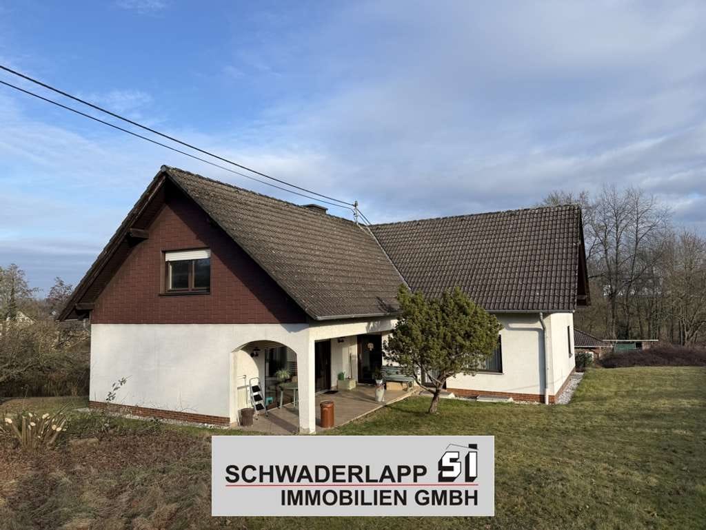 Immobilie in Steimel - Ansprechendes Einfamilienhaus mit außergewöhnlichem Raumangebot in ruhiger Ortsrandlage - Bild 0