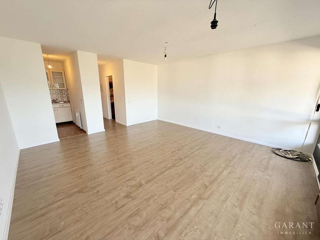Immobilie in Waldshut-Tiengen - 1 Zimmer-Wohnung in zentraler Lage von Tiengen - Sofort frei zur Übernahme - Bild 4