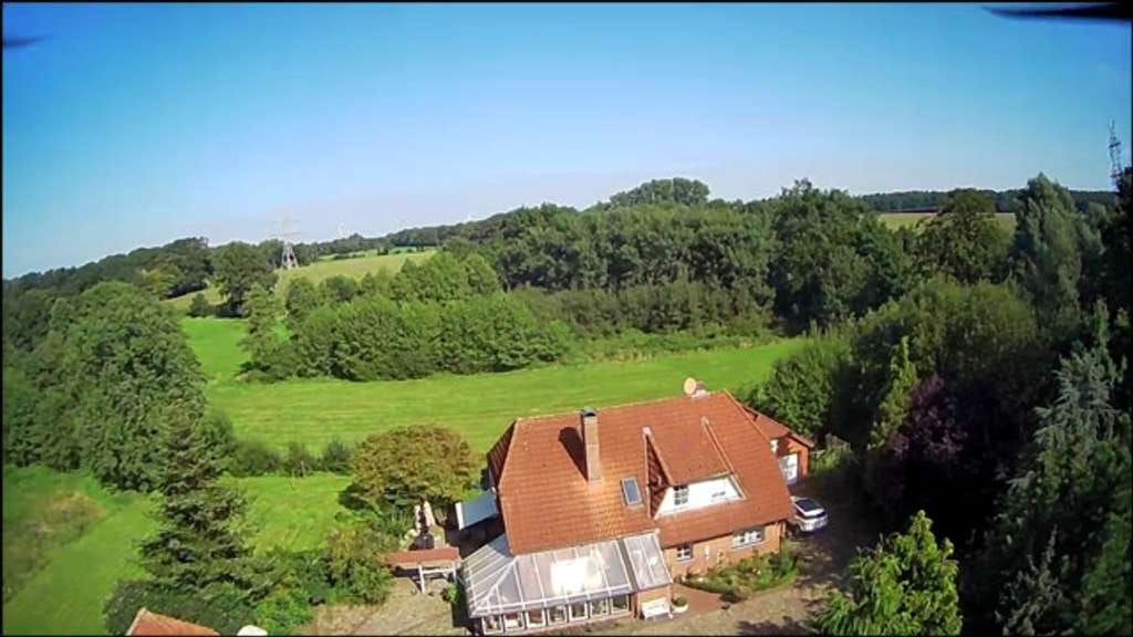 Immobilie in Estorf - Hier wird Ihr Traum von Freiheit wahr:
Großes Anwesen mit Gartenteich - Bild 3
