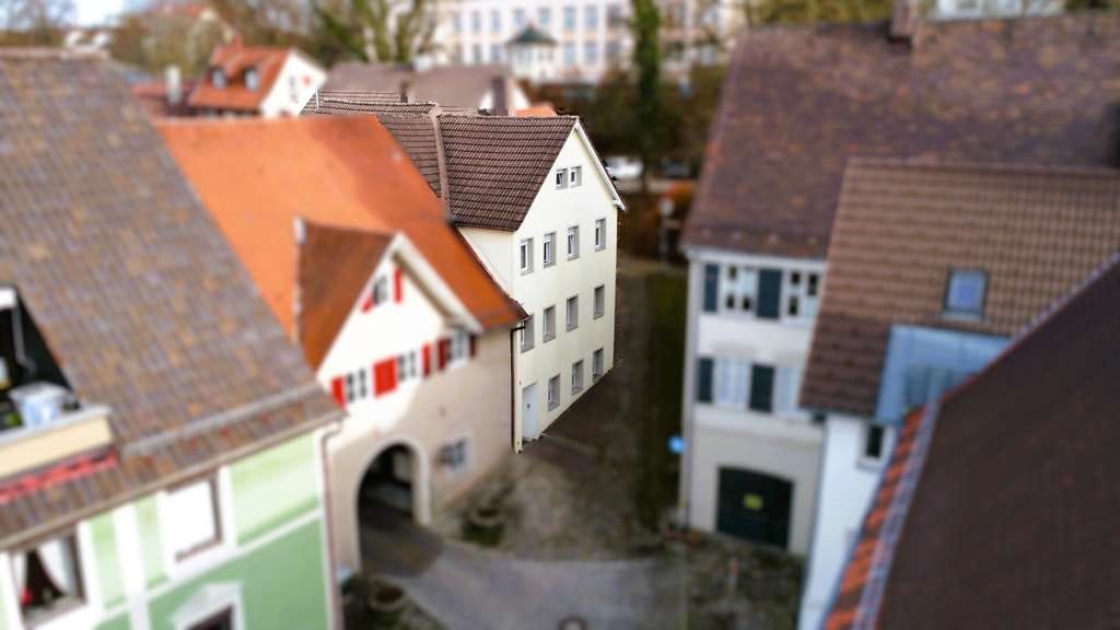 Immobilie in Leutkirch im Allgäu - Mehrfamilienhaus mit 7,7% Rendite im Herzen von Leutkirch! - Bild 0