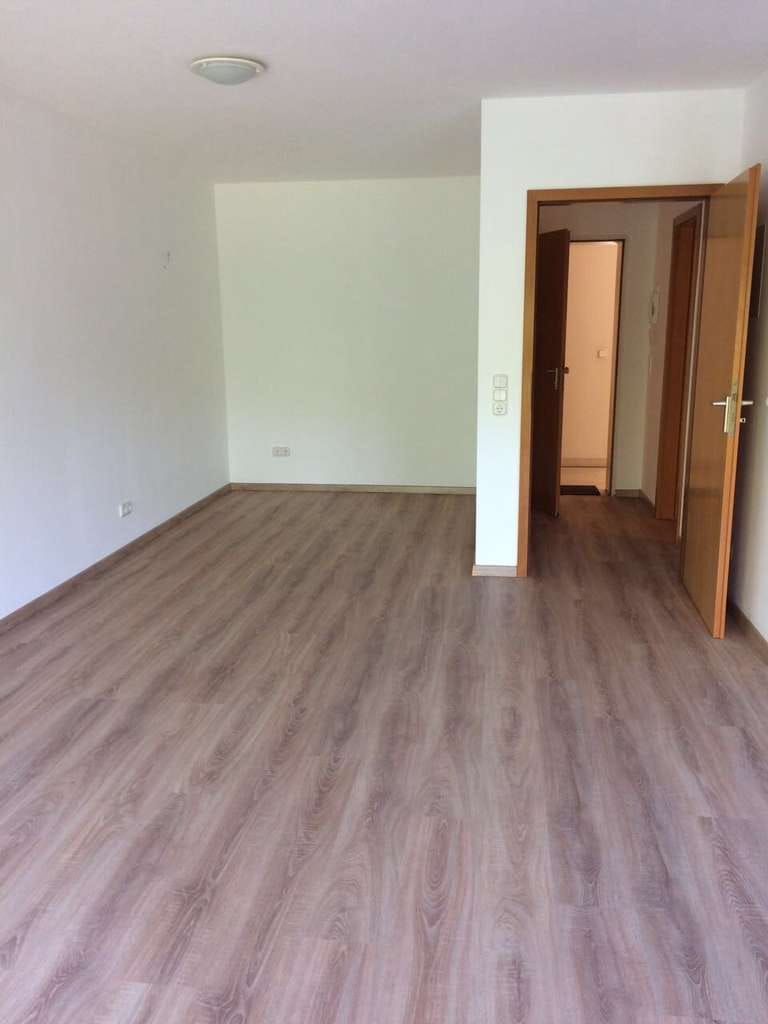 Immobilie in Erding - Charmante 1-Zimmer Wohnung mit Balkon und Tiefgarage in Erding-Klettham - Bild 3