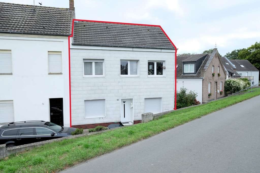 Immobilie in Kleve - Wohnen am Deich – großzügiges Eckhaus mit vielseitigen Nutzungsmöglichkeiten - Bild 0