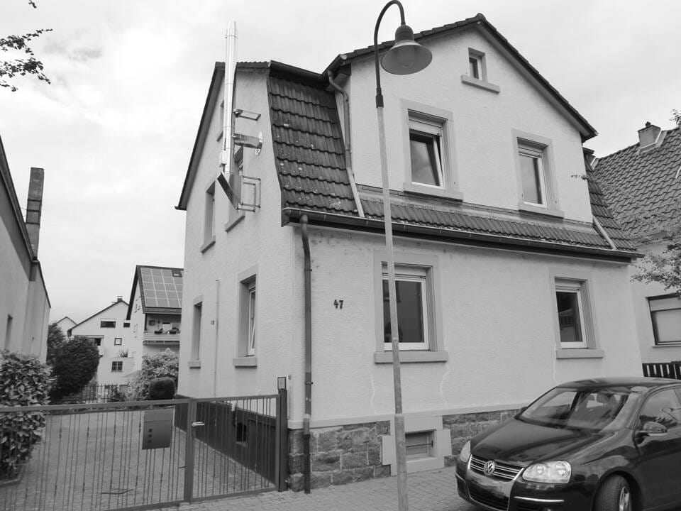 Immobilie in Laudenbach - Saniertes Haus mit zwei Wohneinheiten, großem Garten und zentraler Lage! - Bild 0