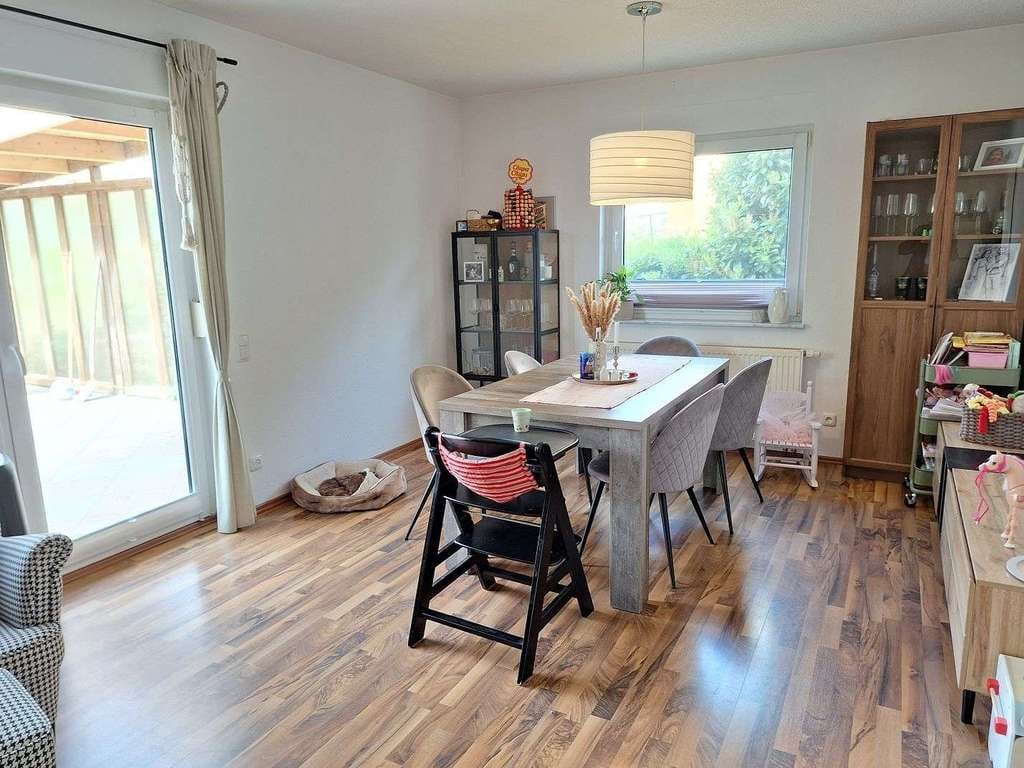 Immobilie in Lubmin - Einfamilienhaus mit Kamin und Doppelcarport in Wusterhusen bei Lubmin - Bild 4