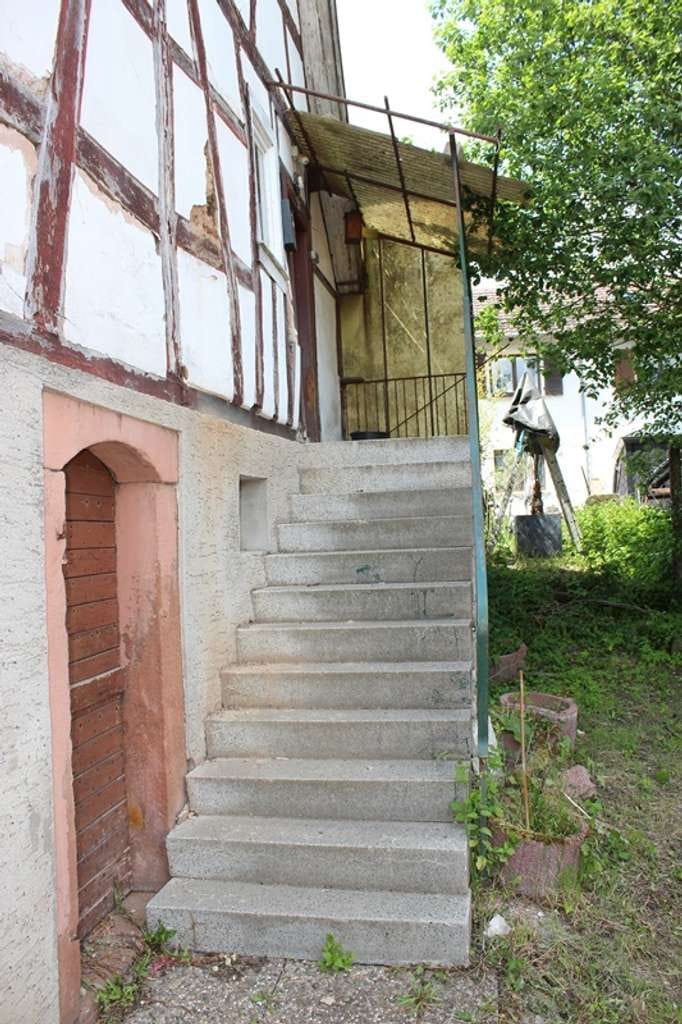 Immobilie in Wald-Michelbach - Fachwerk-DHH, Scheune und Doppelgarage - zentrale Lage - Bild 3