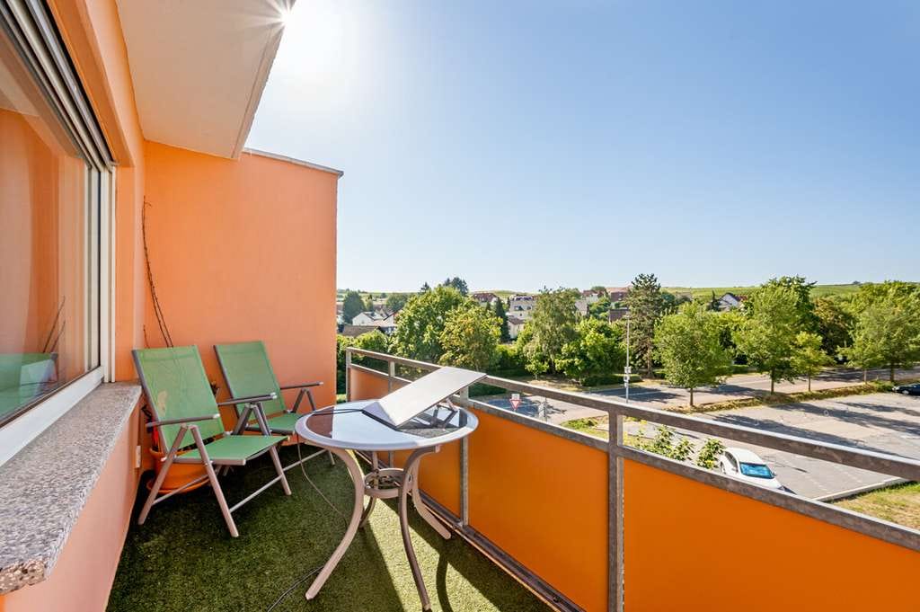 Immobilie in Nierstein - ImmobilienPunkt*** Großzügige Wohnung mit Exklusiv-Ausstattung in Nierstein - Bild 2