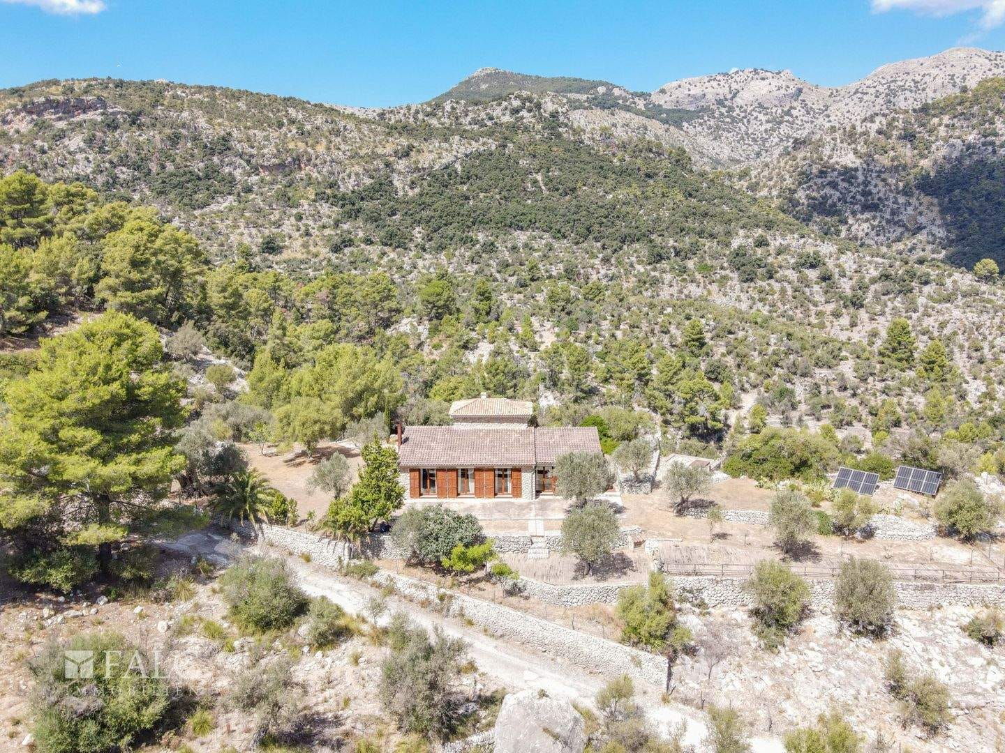 Immobilie in Lehesten - Traumhafte Finca in der Serra de Tramuntana mit spektakulärem Blick - Bild 2