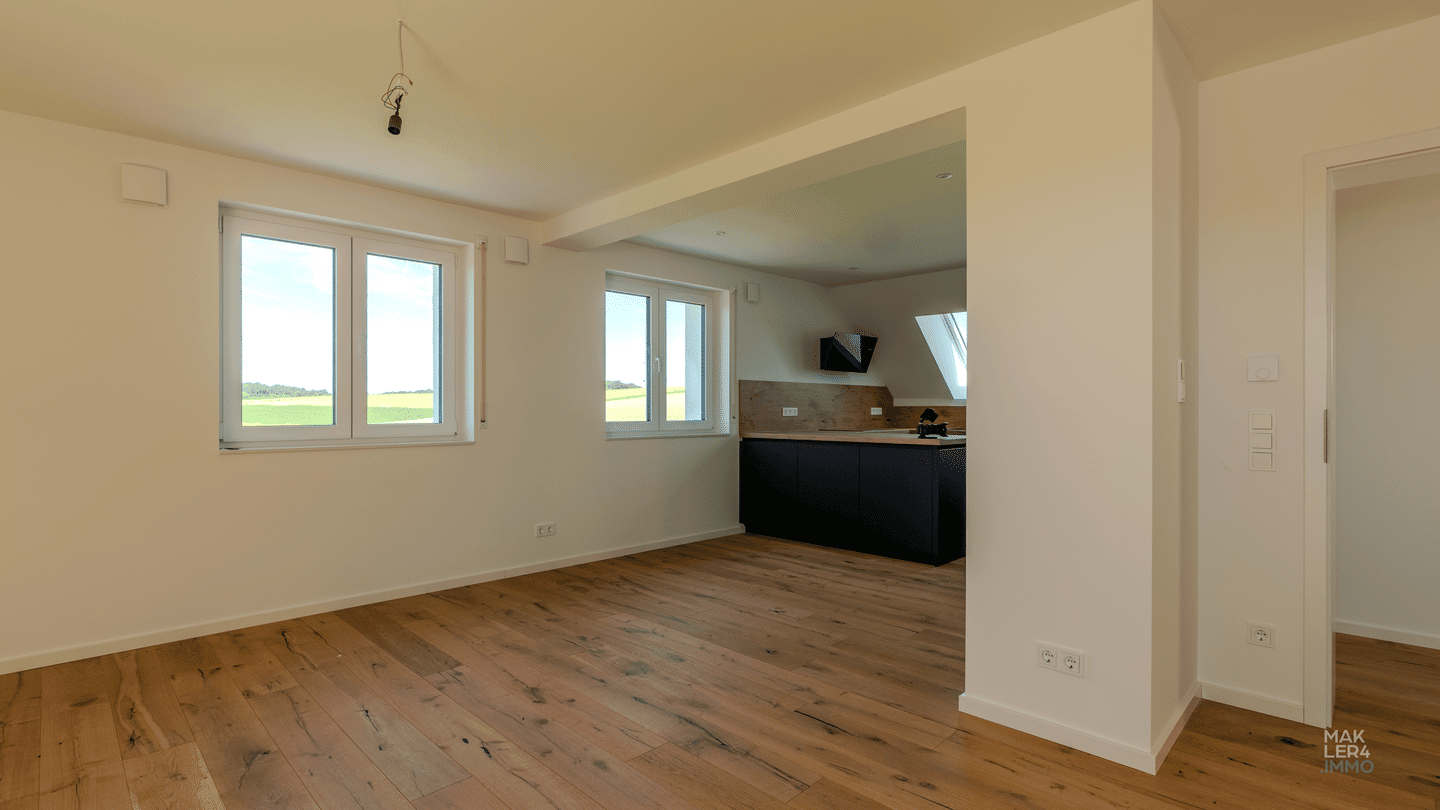 Immobilie in Poppenhausen - Sanierte 3-Zimmer-Wohnung mit Weitblick und Energieklasse A+ - Bild 5