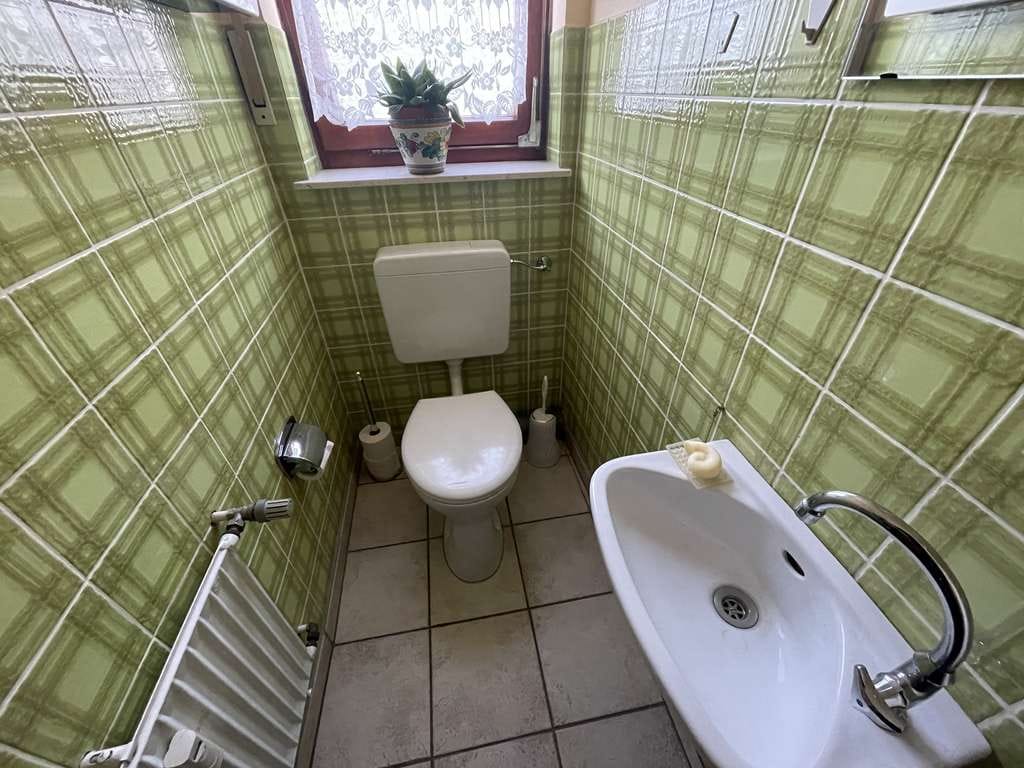 Immobilie in Haina - Mehrfamilienhaus mit vier Wohneinheiten in  begehrter Lage von Haina/Kloster! - Bild 4
