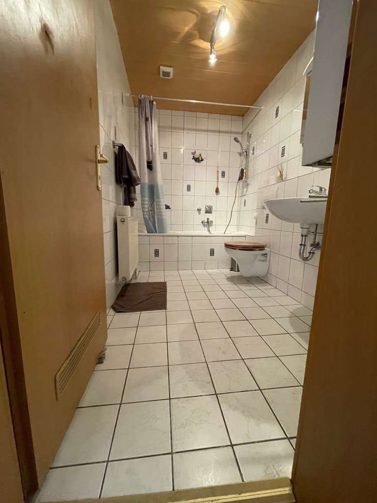 Immobilie in Friedrichsthal - Ein Haus drei Kapitel – von fertig bis zum freien Gestalten - Bild 2