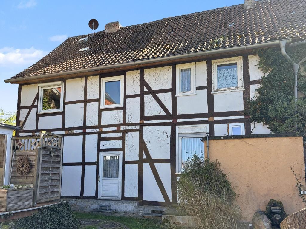 Immobilie in Breuna - Einfamilienhaus freistehend in Breuna (Wettesingen) - Bild 0