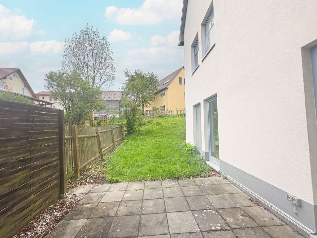 Immobilie in Großschwabhausen - Ruhig wohnen zwischen Jena und Weimar: Reihenendhaus mit Garten - Bild 1