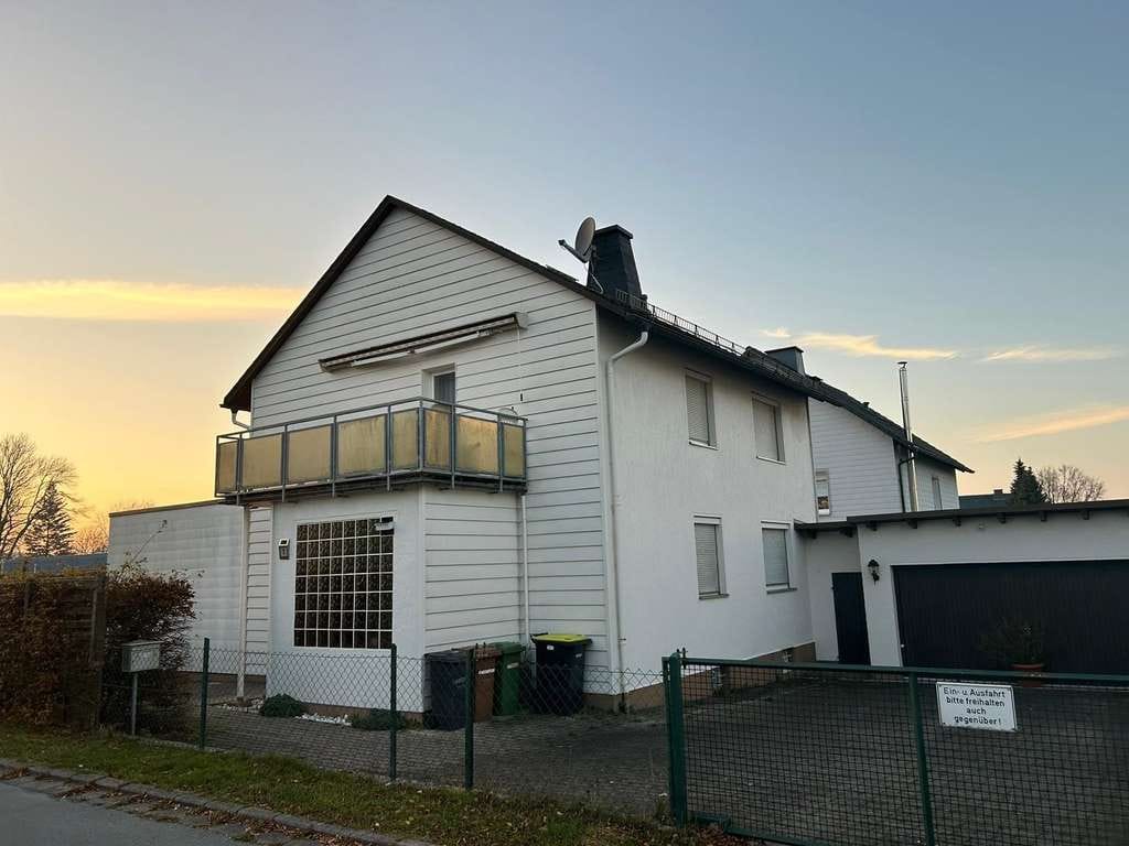 Immobilie in Zell im Fichtelgebirge - Zweifamilienhaus in Zell - Bild 2