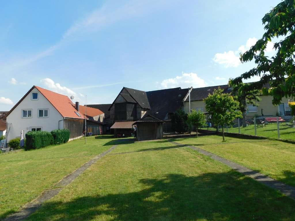 Immobilie in Gemünden (Felda) - Bauernhof in ländlicher Umgebung sucht neuen Hausherrn!!! - Bild 2