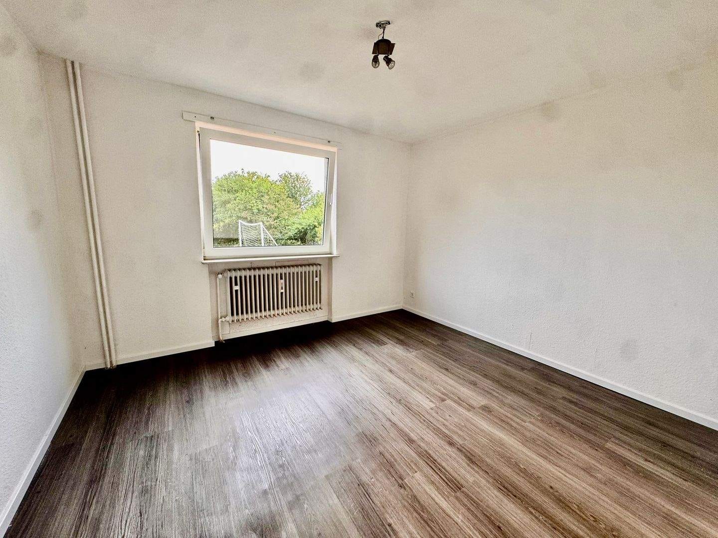 Immobilie in Wrestedt - Charmantes Zweifamilienhaus mit großem Grundstück - Bild 3