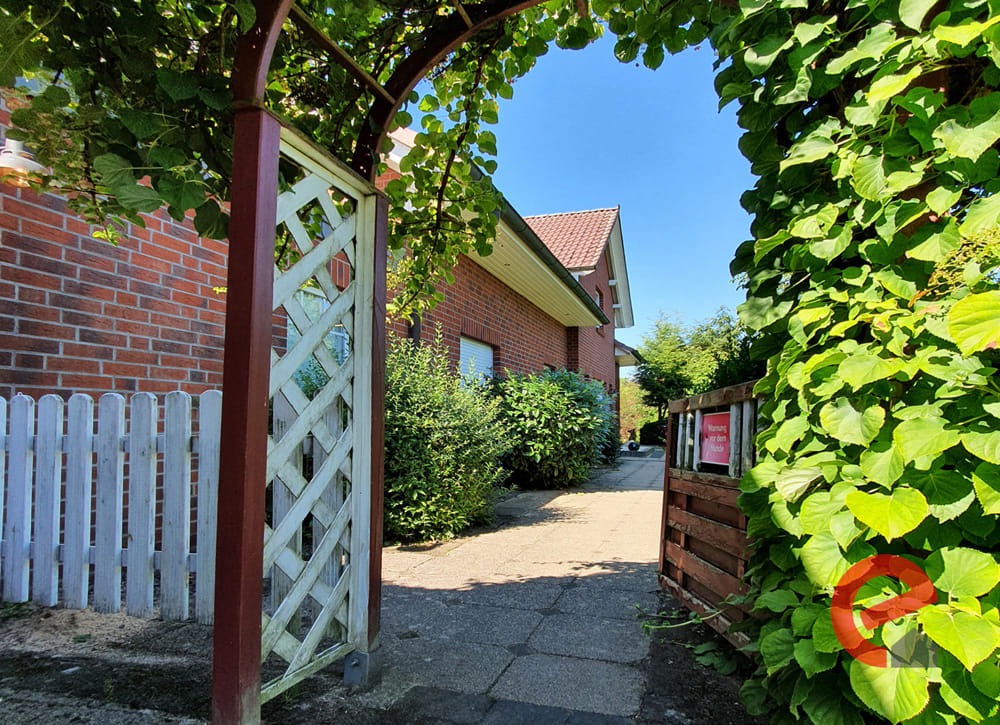 Immobilie in Betzendorf - PRIVAT + GEWERBLICH + KAPITALANLAGE!
460 M²-HAUS MIT 4 WOHNEINHEITEN IN BETZENDORF NAHE LÜNEBURG! - Bild 2