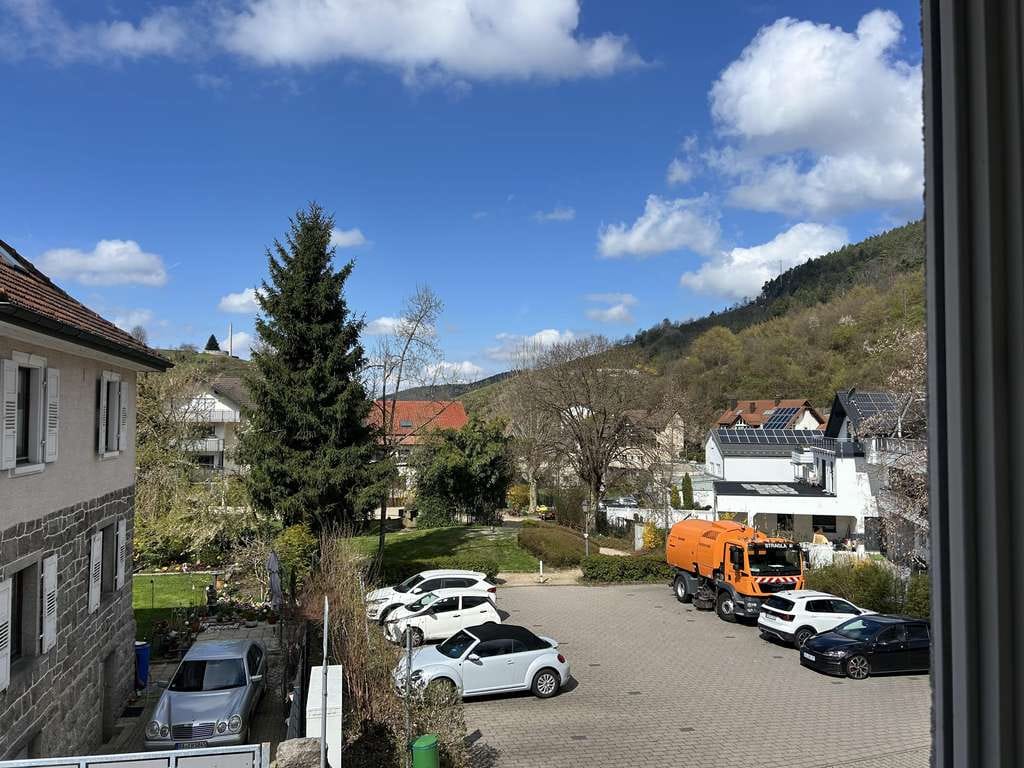 Immobilie in Bühlertal - Flexible Wohnung mit 153 m²
9 Zimmer | 1. Obergeschoss  | Bühlertal - Bild 3