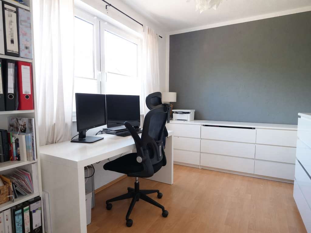 Immobilie in Wendelsheim - Lebensqualität pur - großzügiges Wohnen mit Design, Sauna & Naturblick! - Bild 4