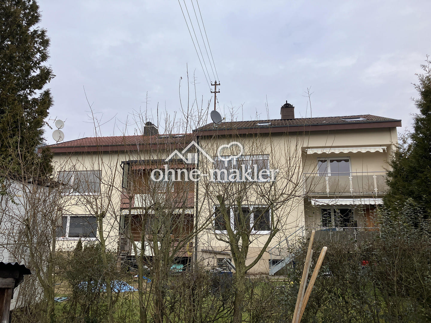 Immobilie in Backnang - Mehrfamilien Reihenhaus (3 Wohnungen) - Bild 0