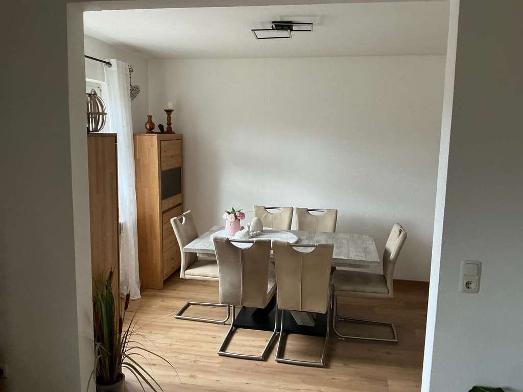 Immobilie in Lohfelden - Gepflegtes 3-Familienhaus in 34253 Lohfelden-Ochshausen - Bild 2