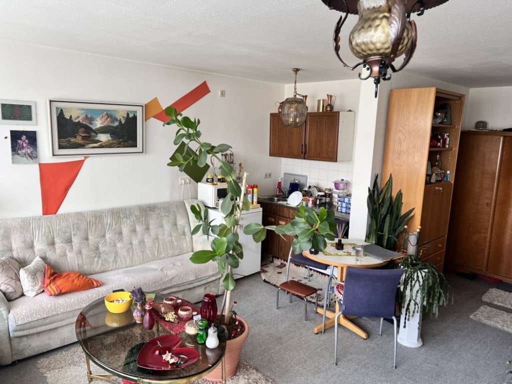 Immobilie in Fürth - Die Lage macht´s ...
Vermietete 1 Zimmer Wohnung mit Panoramafenster ... - Bild 1