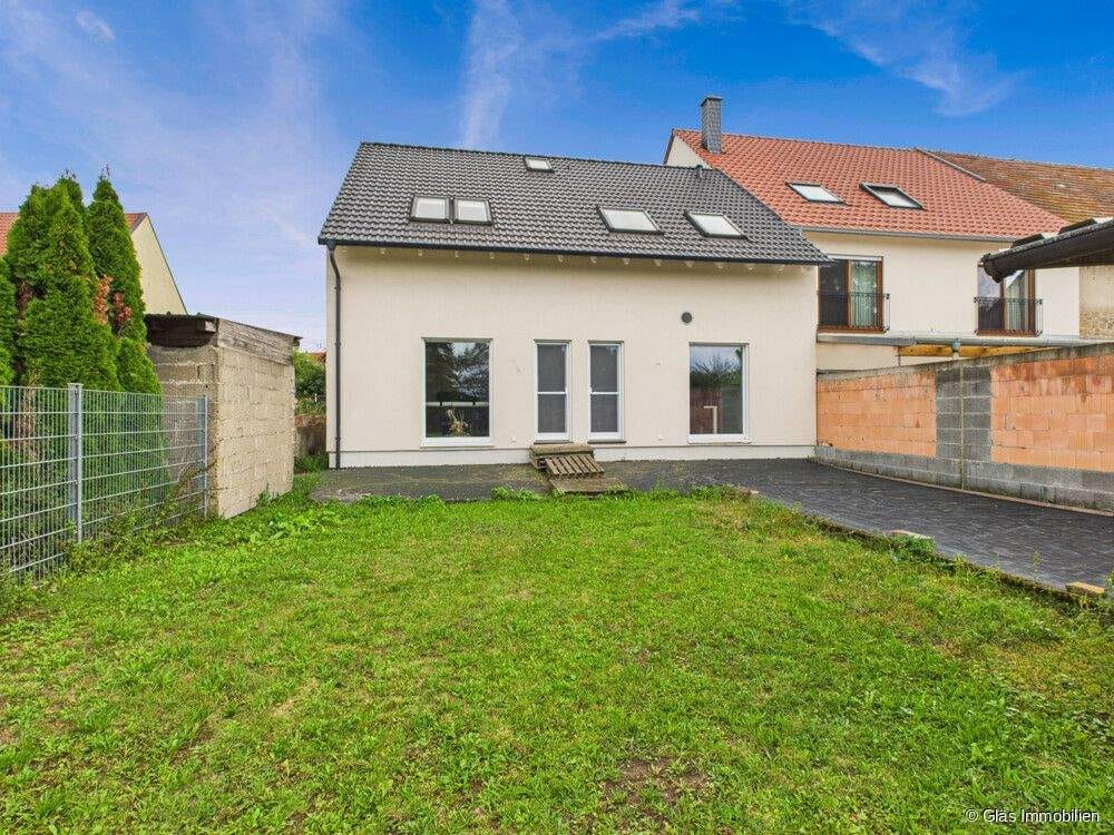 Immobilie in Rödersheim-Gronau - Neuwertiges Einfamilienhaus in ruhiger, sonniger Wohnlage - Bild 1