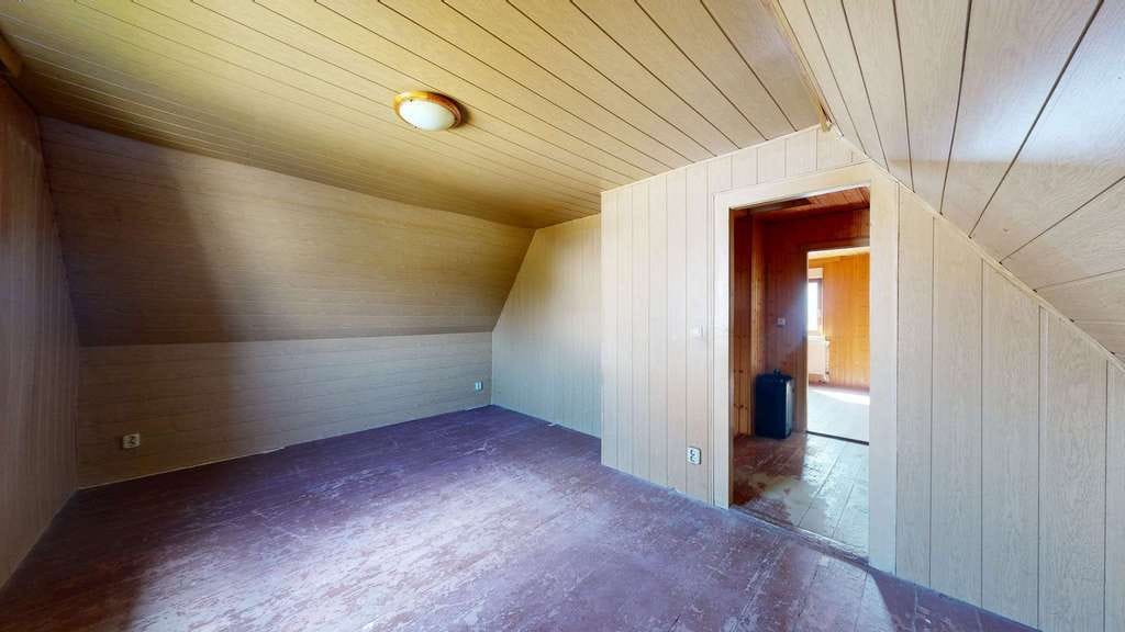 Immobilie in Zwenkau - Einfamilienhaus mit Garten, Terrasse und Garage auf Erbbaugrundstück - Bild 2