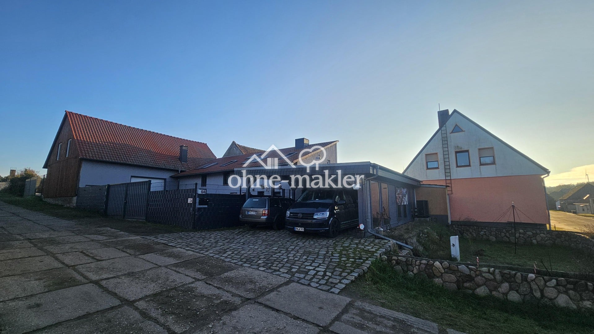 Immobilie in Mühlenfließ - Familienfreundlicher Hof mit PV, Wärmepumpe und großer Scheune - Bild 1
