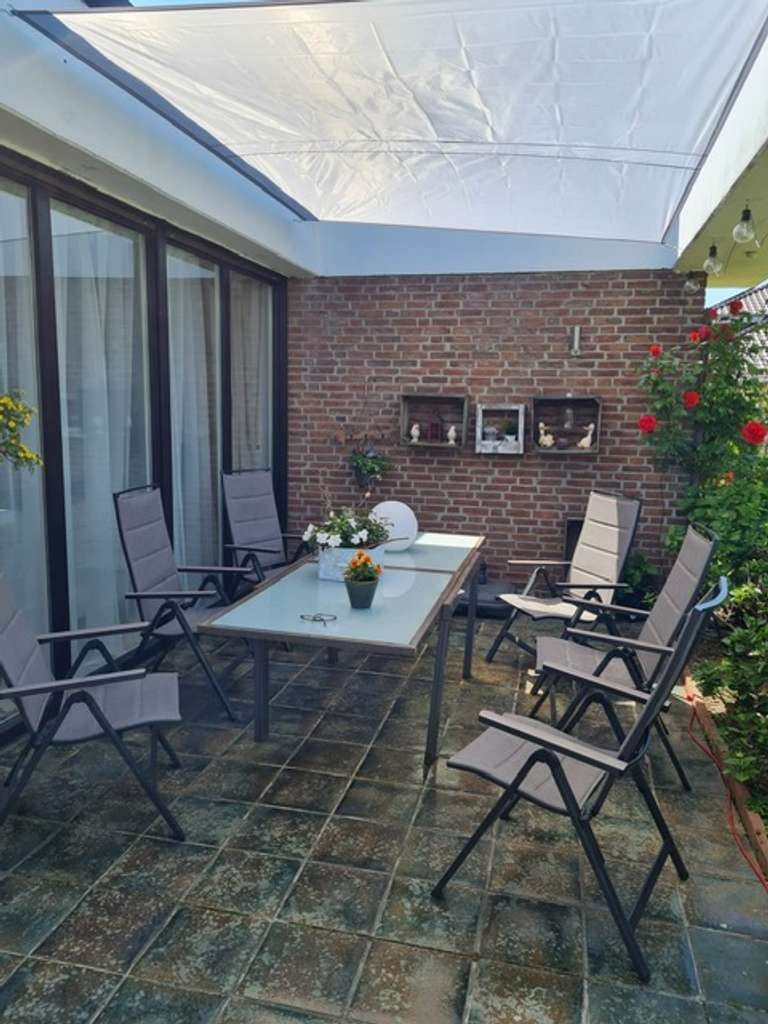 Immobilie in Uedem - Freistehendes EFH-Bungalow mit Garage, Garten und Kamin ! - Bild 0