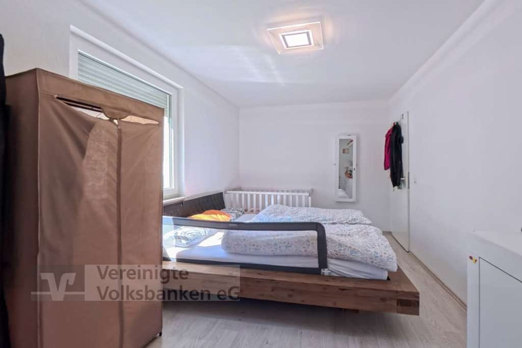 Immobilie in Holzgerlingen - Gepflegte 3-Zimmer-Wohnung mit Balkon und Außenstellplatz - Bild 3