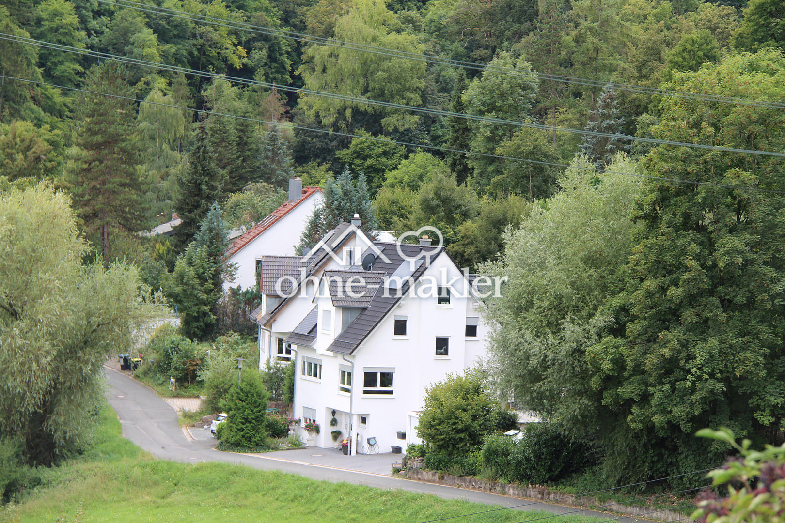 Immobilie in Egloffstein - *Maklerfrei* EFH freistehend in ruhiger Lage im Luftkurort Egloffstein Energy-Ausweis A+ - Bild 0