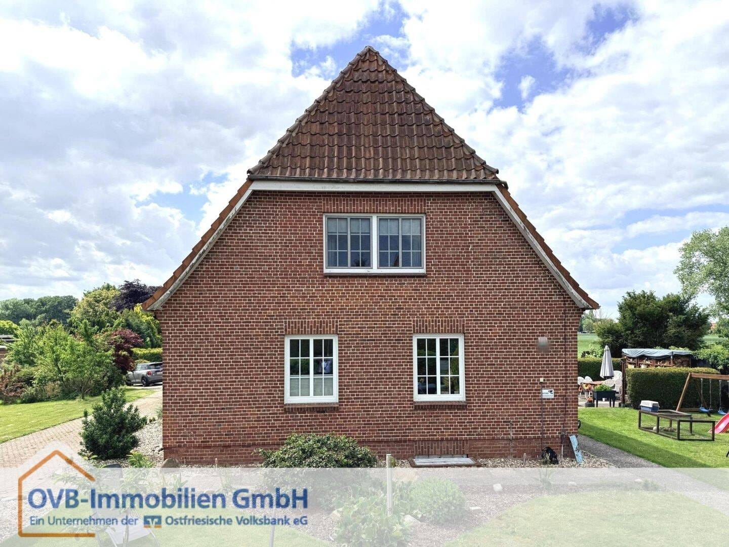 Immobilie in Drochtersen - Mehrgenerationenhaus mit Baugrundstück - Bild 0