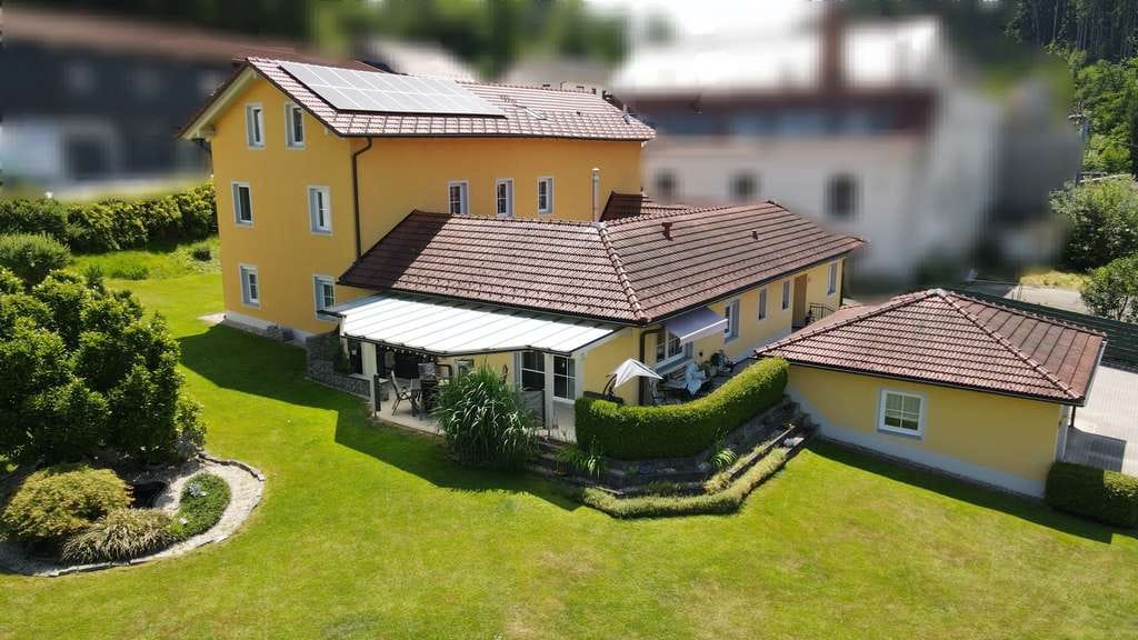 Immobilie in Hutthurm - DIE PERFEKTE Immobilie - Familien(t)raum oder Mehrgenerationenwohnen oder Kapitalanlage oder ... - Bild 0
