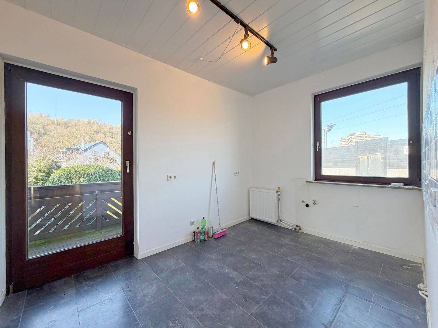 Immobilie in Koblenz - Attraktive Kapitalanlage in Koblenz Südstadt – Dreifamilienhaus mit Entwicklungspotenzial - Bild 4