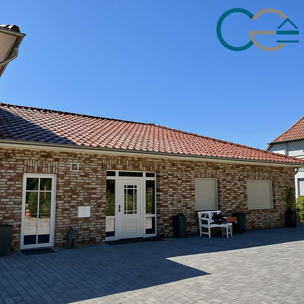 Immobilie in Stöckse - Modernes Wohngefühl auf einer Ebene–Traum-Bungalow mit Weinbereich & Terrassenparadies! - Bild 0