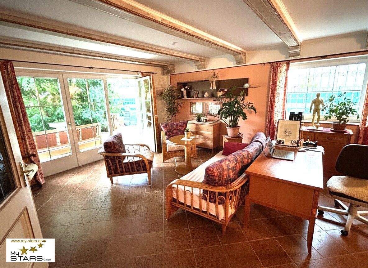 Immobilie in Neuhaus am Inn - geräumige 6 Zimmer in Neuhaus am Inn: gepflegt, mit Garage, Garten und Terrasse! - Bild 0