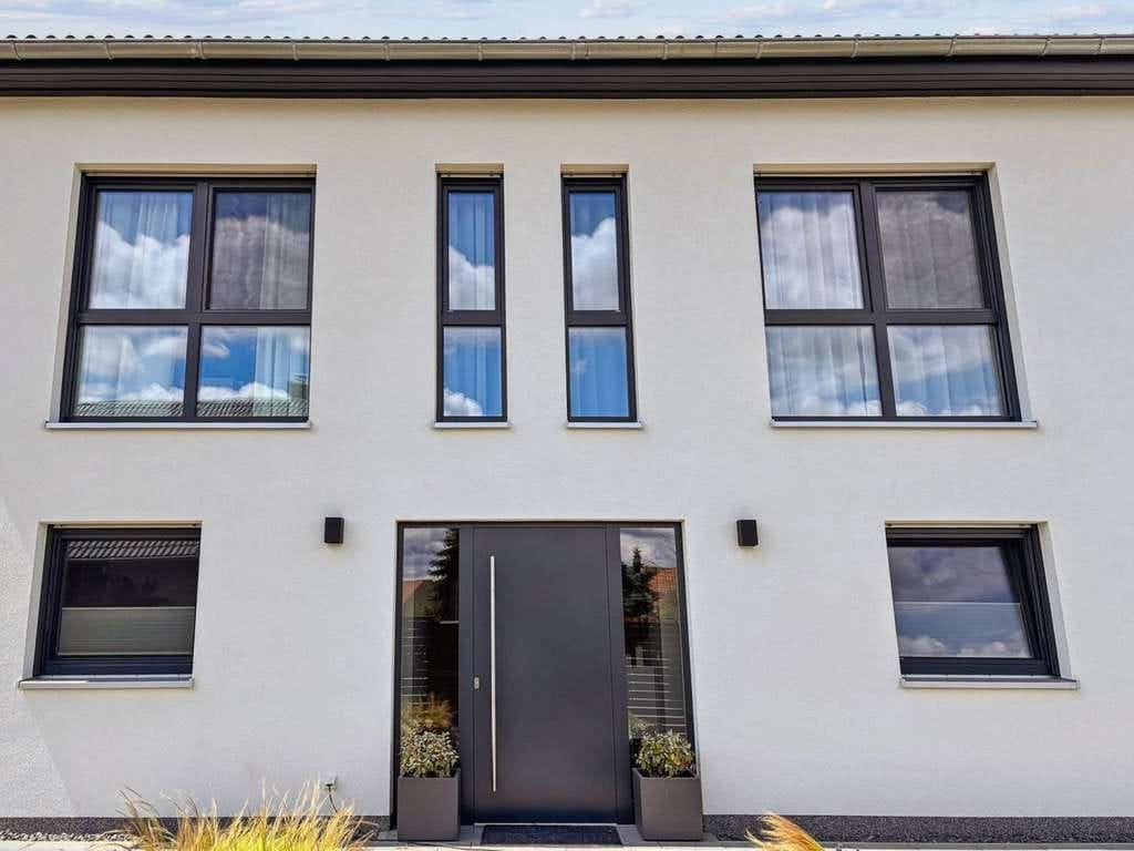 Immobilie in Bülstringen - Exklusive Stadtvilla in Bülstringen – Neubau mit gehobener Ausstattung auf großem Grundstück - Bild 2