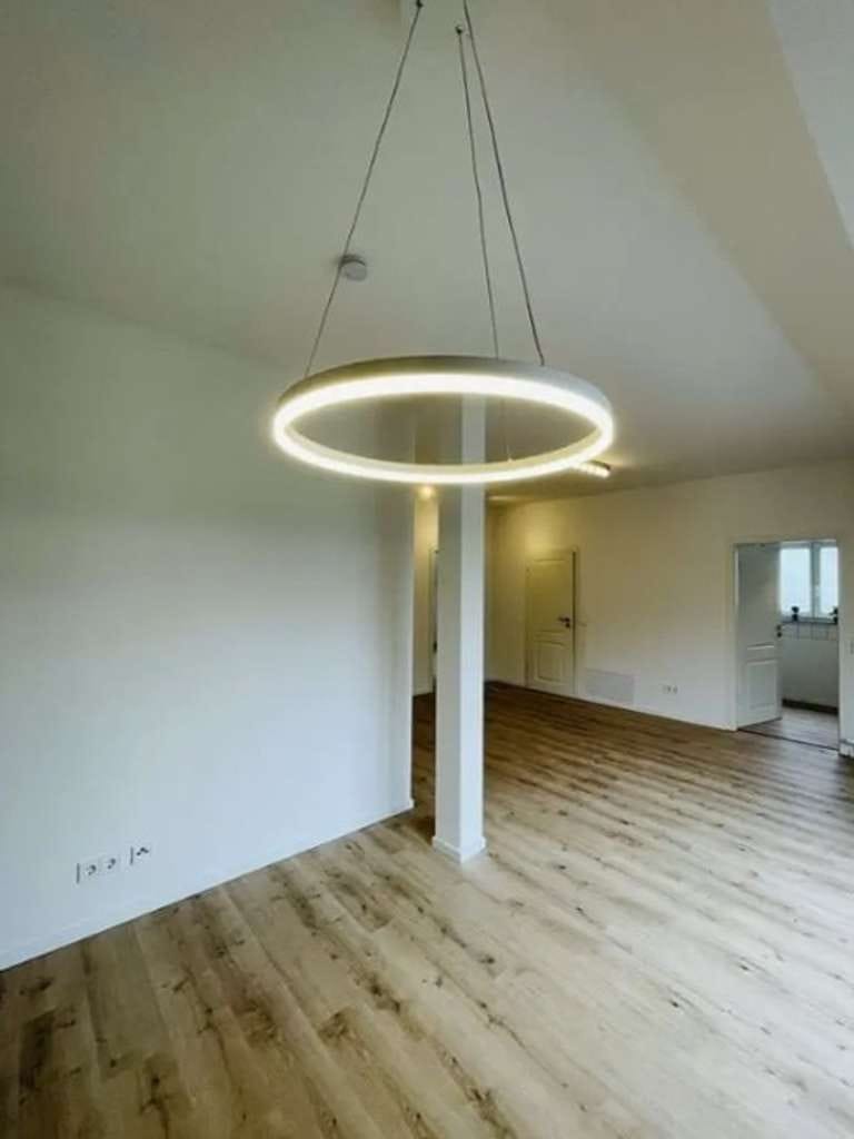 Immobilie in Ellwangen (Jagst) - Renovierte Dachgeschosswohnung in Ellwangen mit toller Dachterrasse - Bild 1