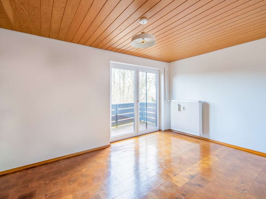 Immobilie in Dießen am Ammersee - SELTENE GELEGENHEIT: STILVOLLES WOHNEN IN PRIVILEGIERTER SEENÄHE AM AMMERSEE - Bild 2