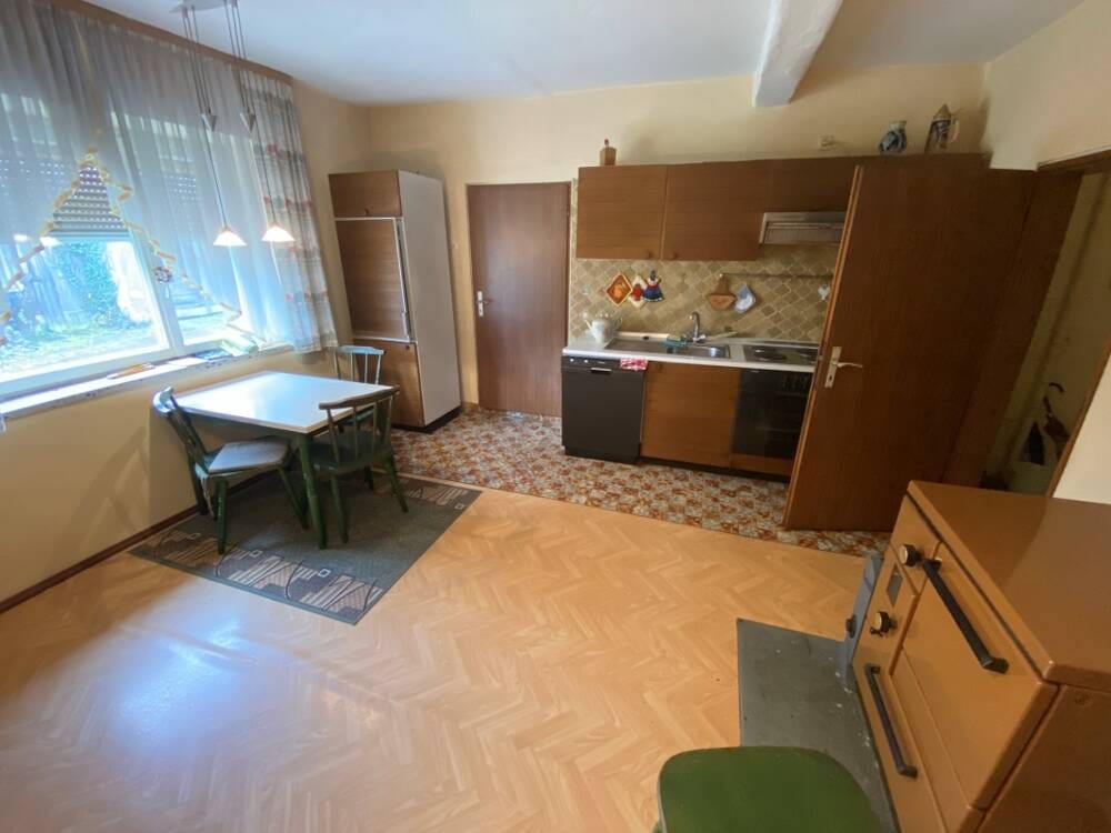 Immobilie in Frensdorf - An die Werkzeuge...älteres Wohnhaus mit Scheune in Frensdorf - Bild 4