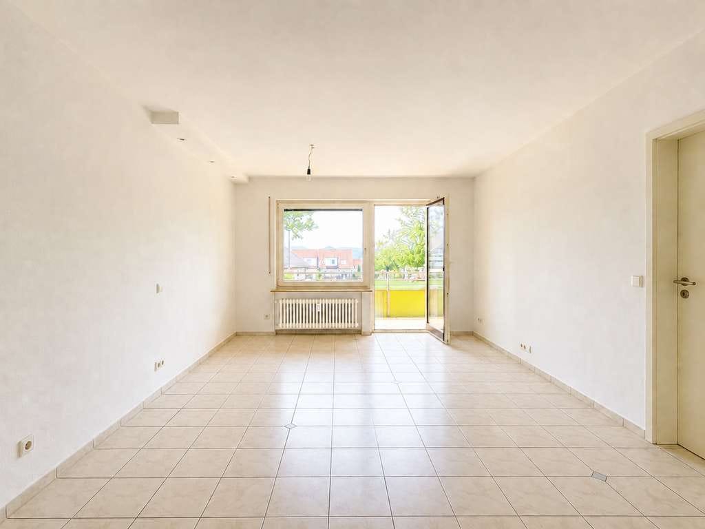 Immobilie in Schlaitdorf - 2-Zimmer-Erdgeschoß mit Aussicht, Tiefgarage in ruhiger Lage, Schlaitdorf - Bild 1