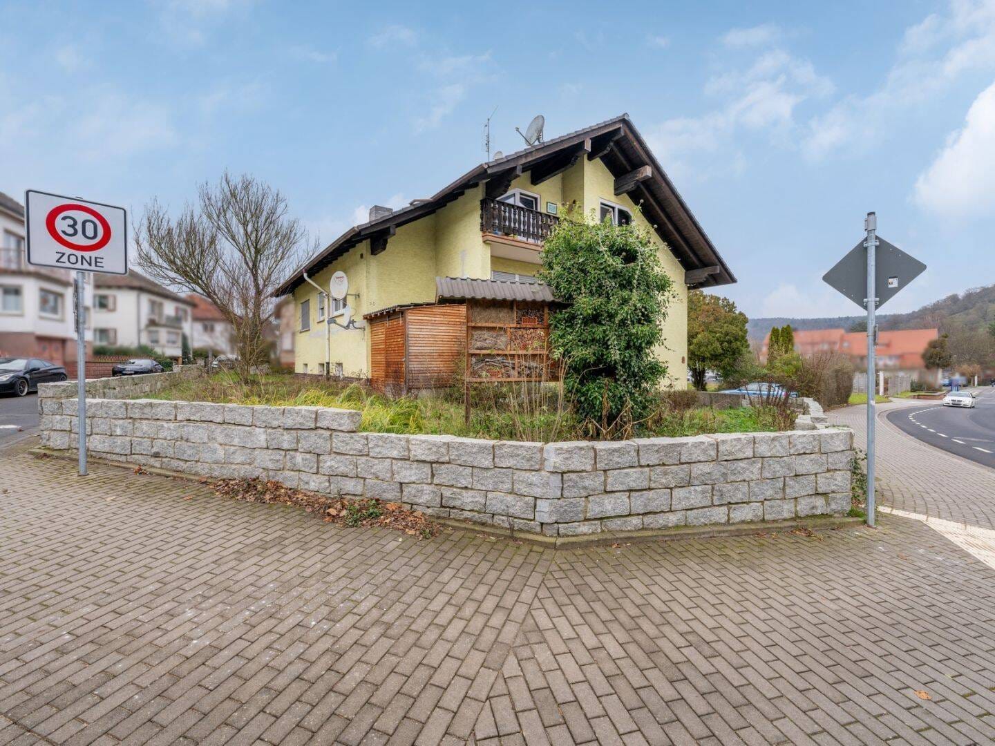 Immobilie in Breuberg - Kapitalanleger aufgepasst! 6-7% Rendite möglich - 3-Familienhaus in Breuberg - Bild 2