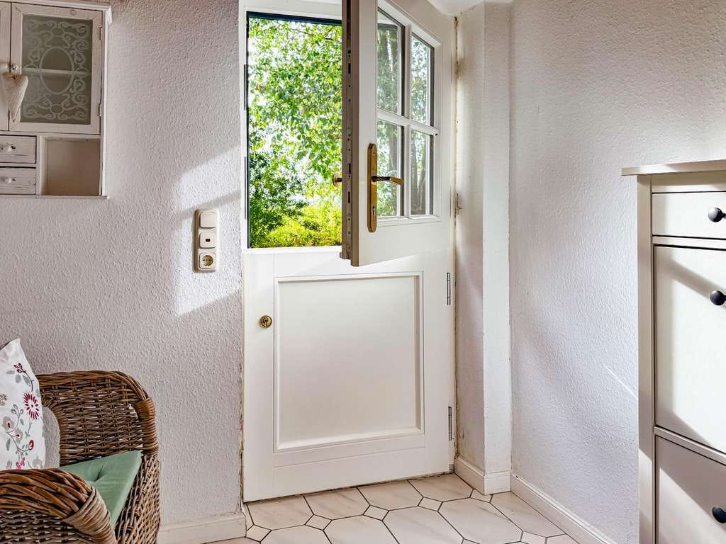 Immobilie in Sankt Annen - Reetdachkate mit Herz und Geschichte vor den Toren Eiderstedts - Bild 2