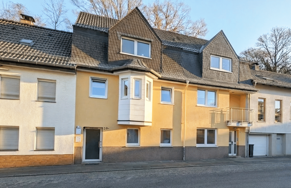 Immobilie in Schleiden - Gepflegtes Mehrfamilienhaus mit 5 Wohneinheiten in ruhiger Lage von Schleiden-Gemünd - Bild 0