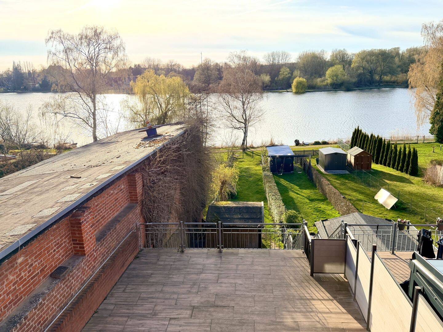 Immobilie in Schönberg - Endreihenhaus mit Oberteichblick - 42 m² Terrasse und Stellplatz in zentraler Lage - Bild 0