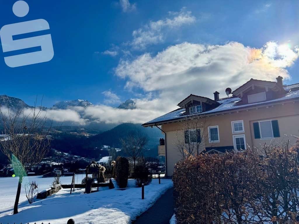 Immobilie in Schönau am Königssee - Exklusive 3,5-Zimmer-Erdgeschosswohnung mit großem Privatgarten - Bild 0