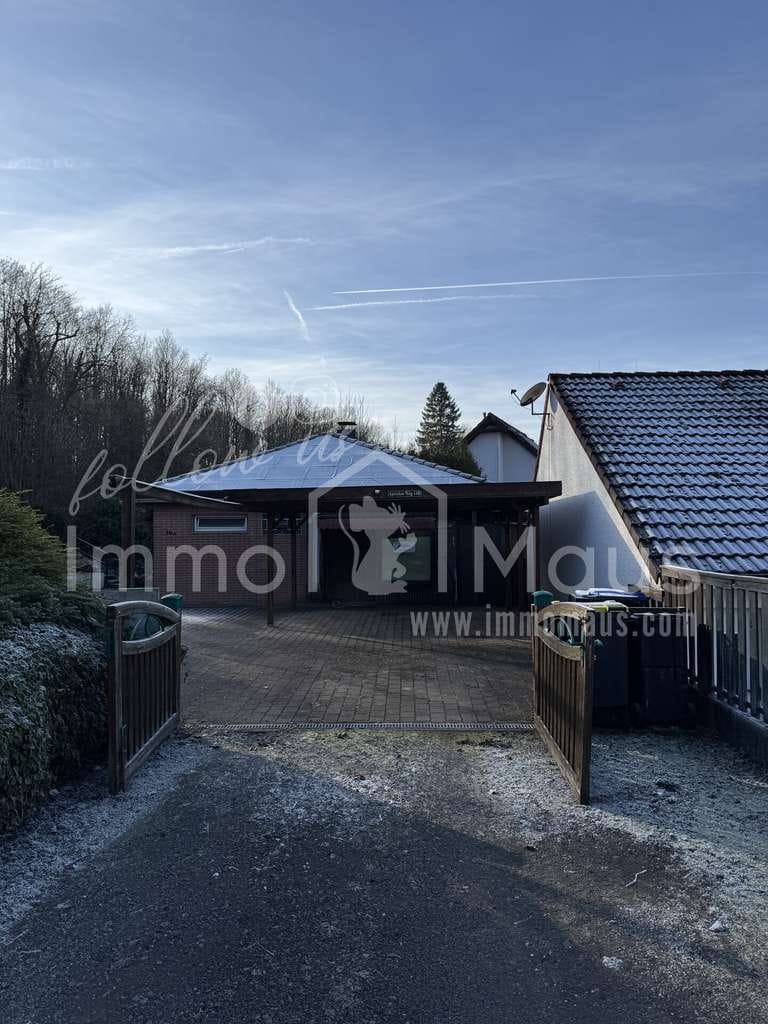 Immobilie in Menden - Einfamilienhausensemble in Menden zu verkaufen – 1 kaufen, 2 nutzen, perfekt für Mehrgenerationen - Bild 3