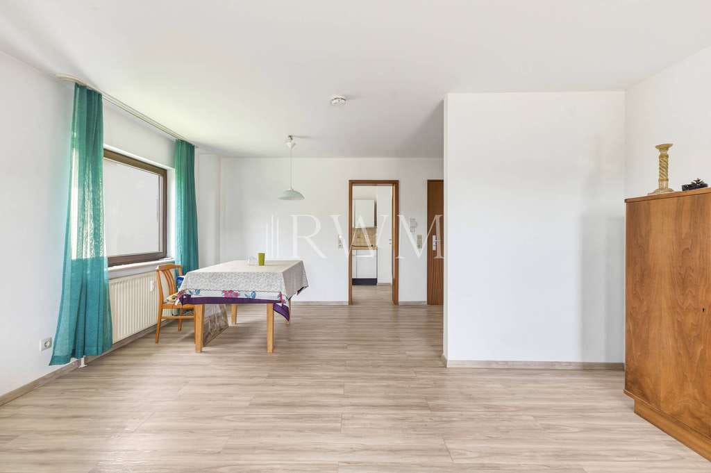Immobilie in Obersulm - Vermietete 2-Zimmer-Eigentumswohnung mit Balkon und Außenstellplatz in Obersulm Willsbach - Bild 2
