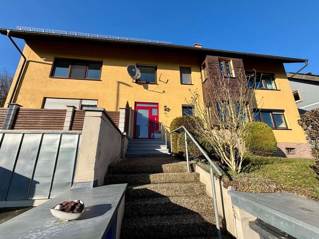 Immobilie in Untersteinach - Großzügige, ebenerdige 4-Zimmer-Wohnung mit Potential in Untersteinach - Bild 1