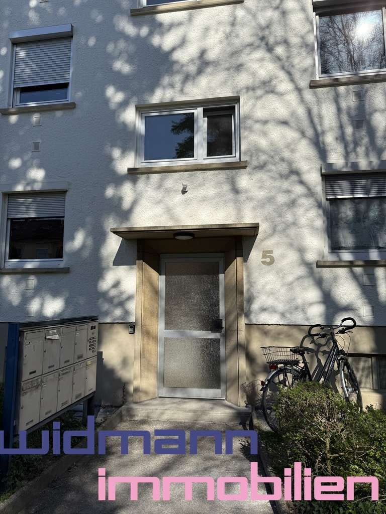 Immobilie in Korntal-Münchingen - Charmantes 50er-Jahre-Juwel mit Balkon und viel Gestaltungspotenzial - Bild 1
